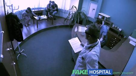 Порно Fake Hospital