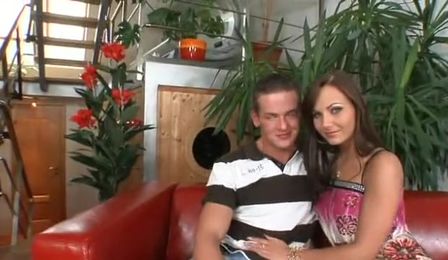 Счастливые молодожены первый ролик анал - лучшее порно видео на rebcentr-alyans.ru